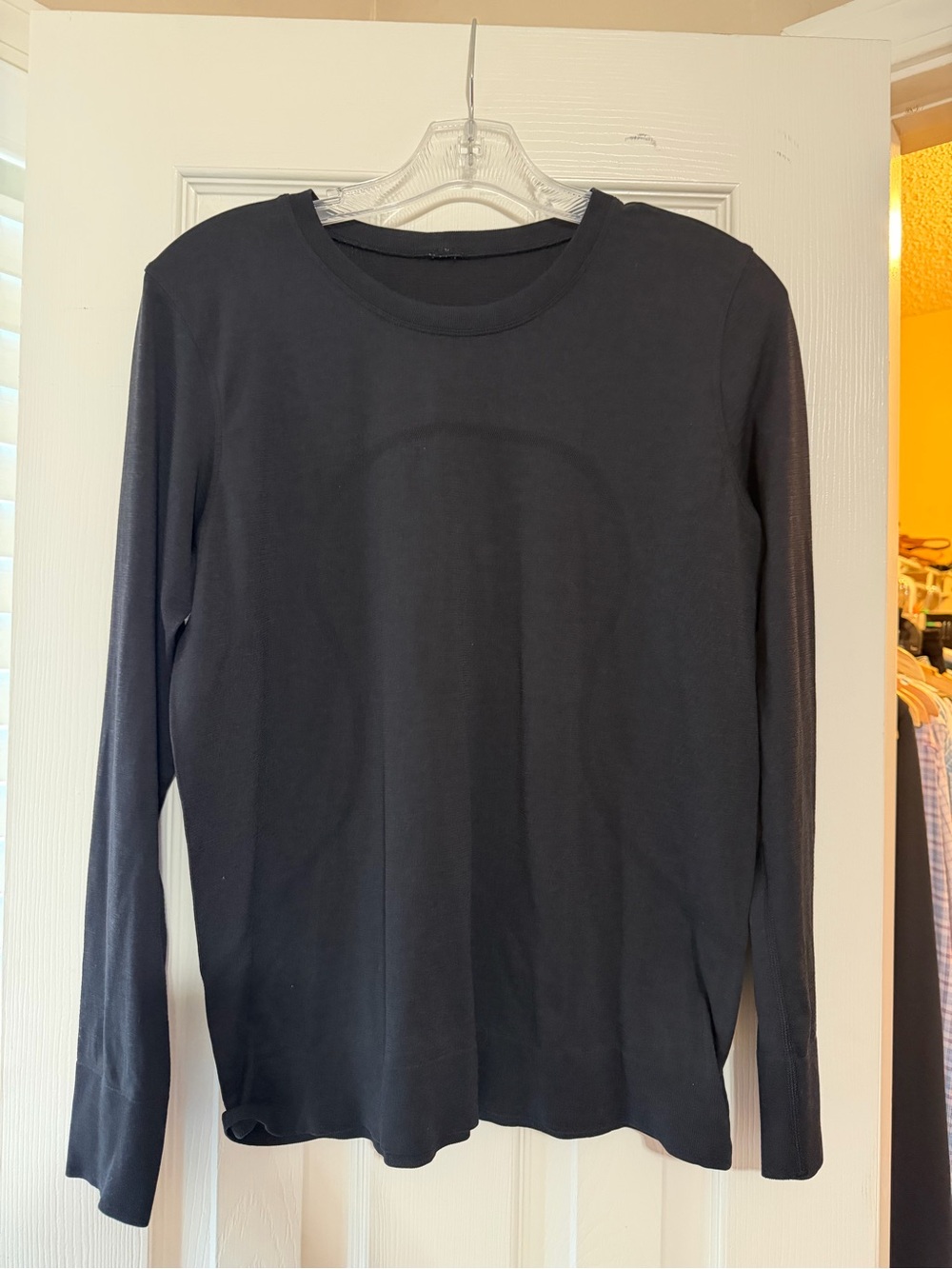 Lululemon Swiftly Relaxed Long Sleeve Hip Length